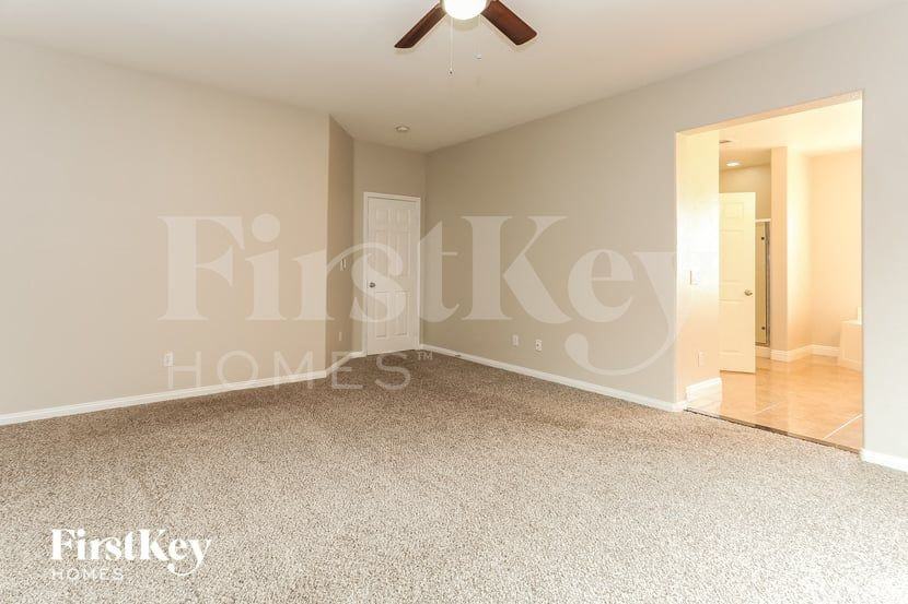 6857 N Campbell Rd - Photo 7 of 15