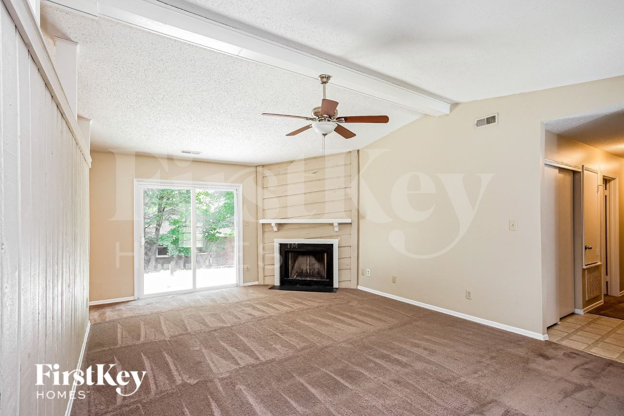 6417 Pineburr Ct - Photo 3 of 19