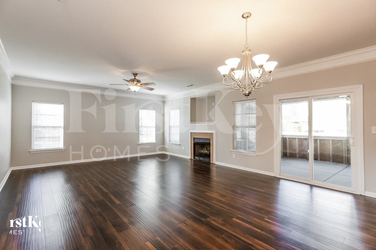 5398 Josephine Ln Sw - Photo 4 of 15