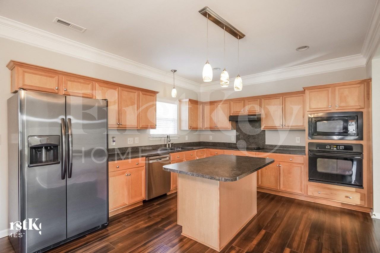 5398 Josephine Ln Sw - Photo 5 of 15