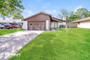 featured image of 4427 Ravine Dr