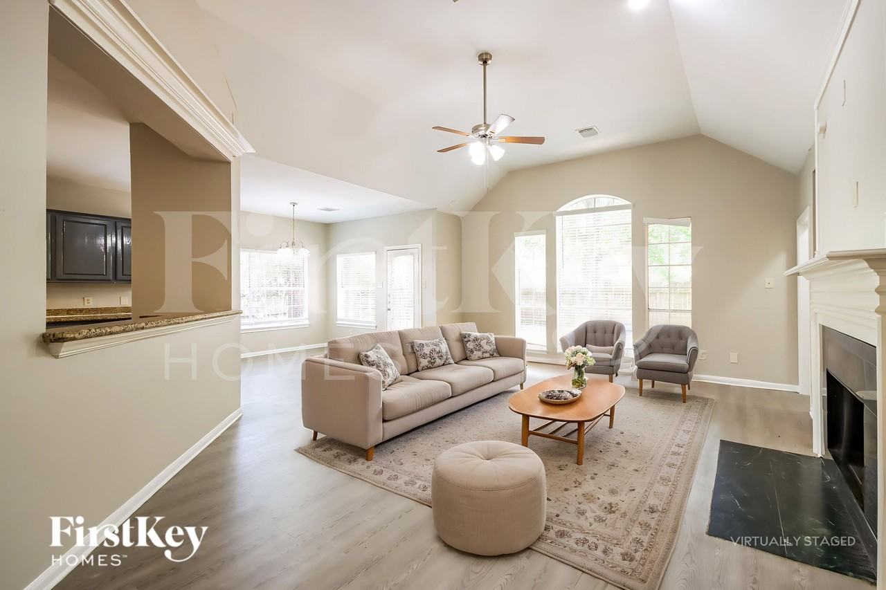4030 Echo Mountain Dr - Photo 3 of 19