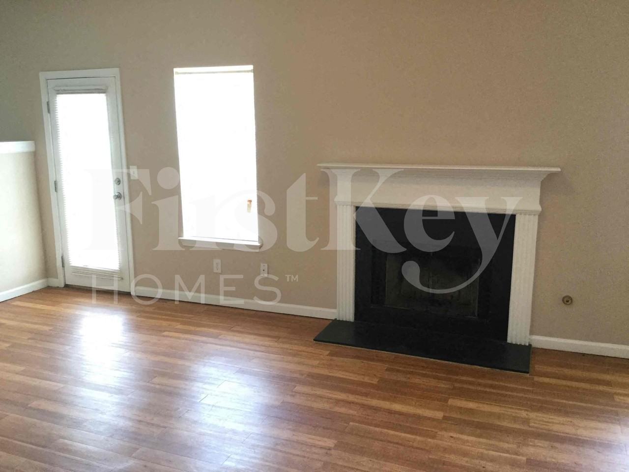 2771 Ward Lake Ln - Photo 3 of 14