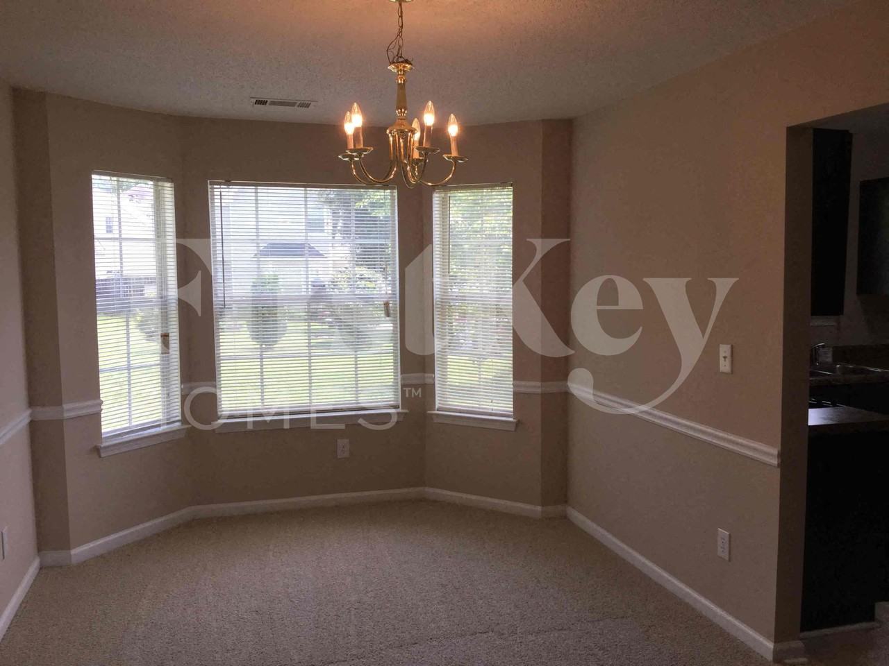 2771 Ward Lake Ln - Photo 5 of 14