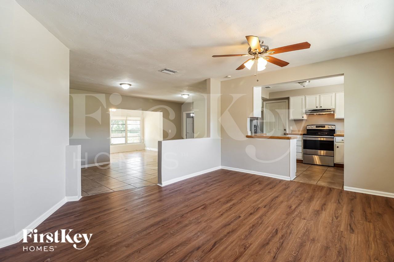 14300 Iroquois Ave - Photo 5 of 19