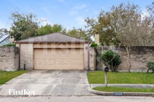 featured image of 12426 Sungate Ln