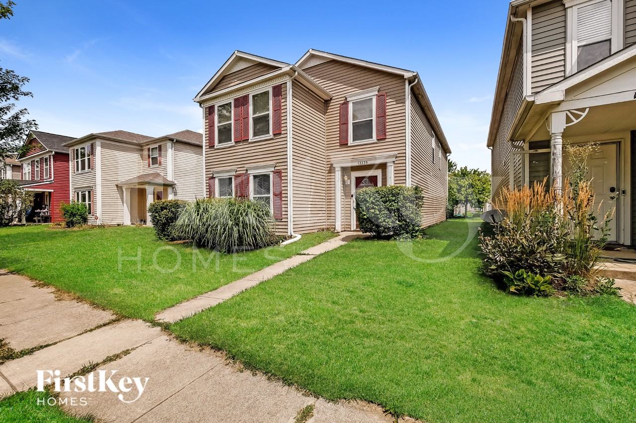 12238 Maize Dr - Photo 3 of 17