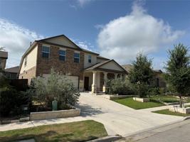 featured image of 1008 Bluewood Bnd