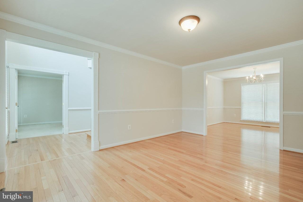 56 Boulder Dr - Photo 7 of 43