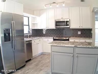 1012 6th Ave N - Photo 4 of 22