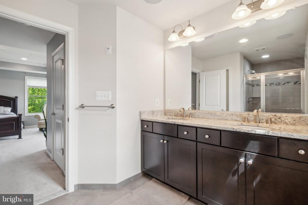 13305 Windy Meadow Ln - Photo 6 of 26