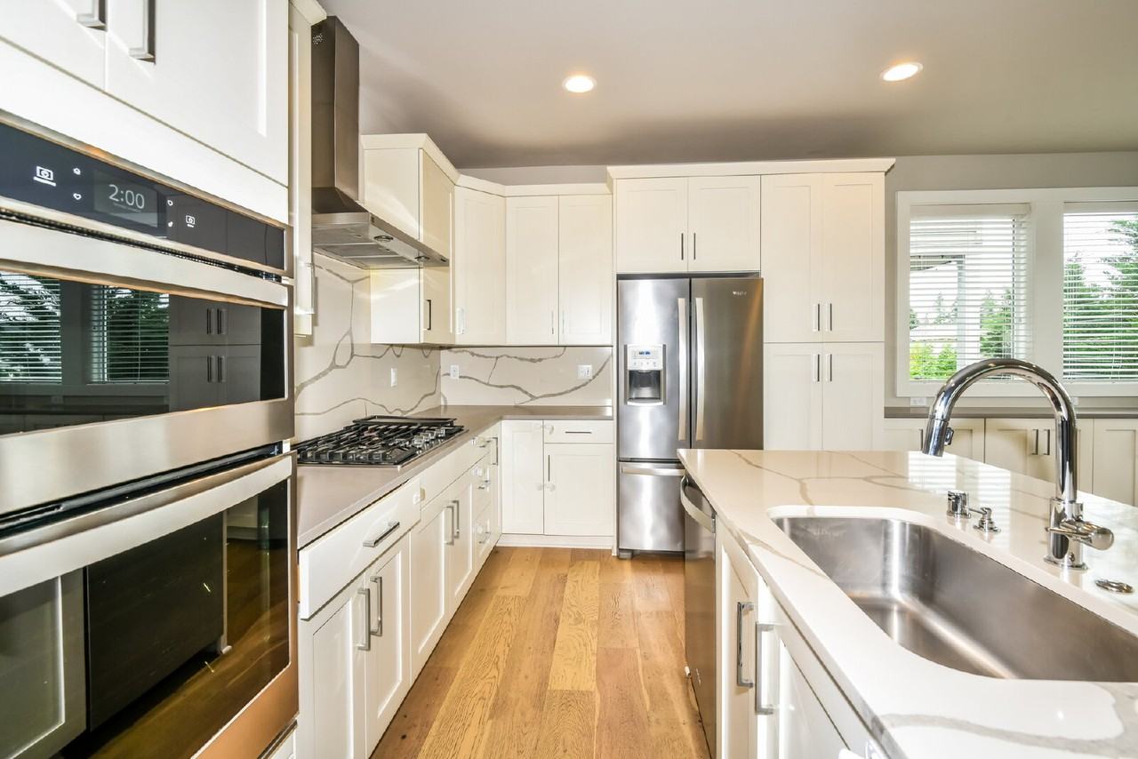 22124 44th Ave Se - Photo 4 of 15