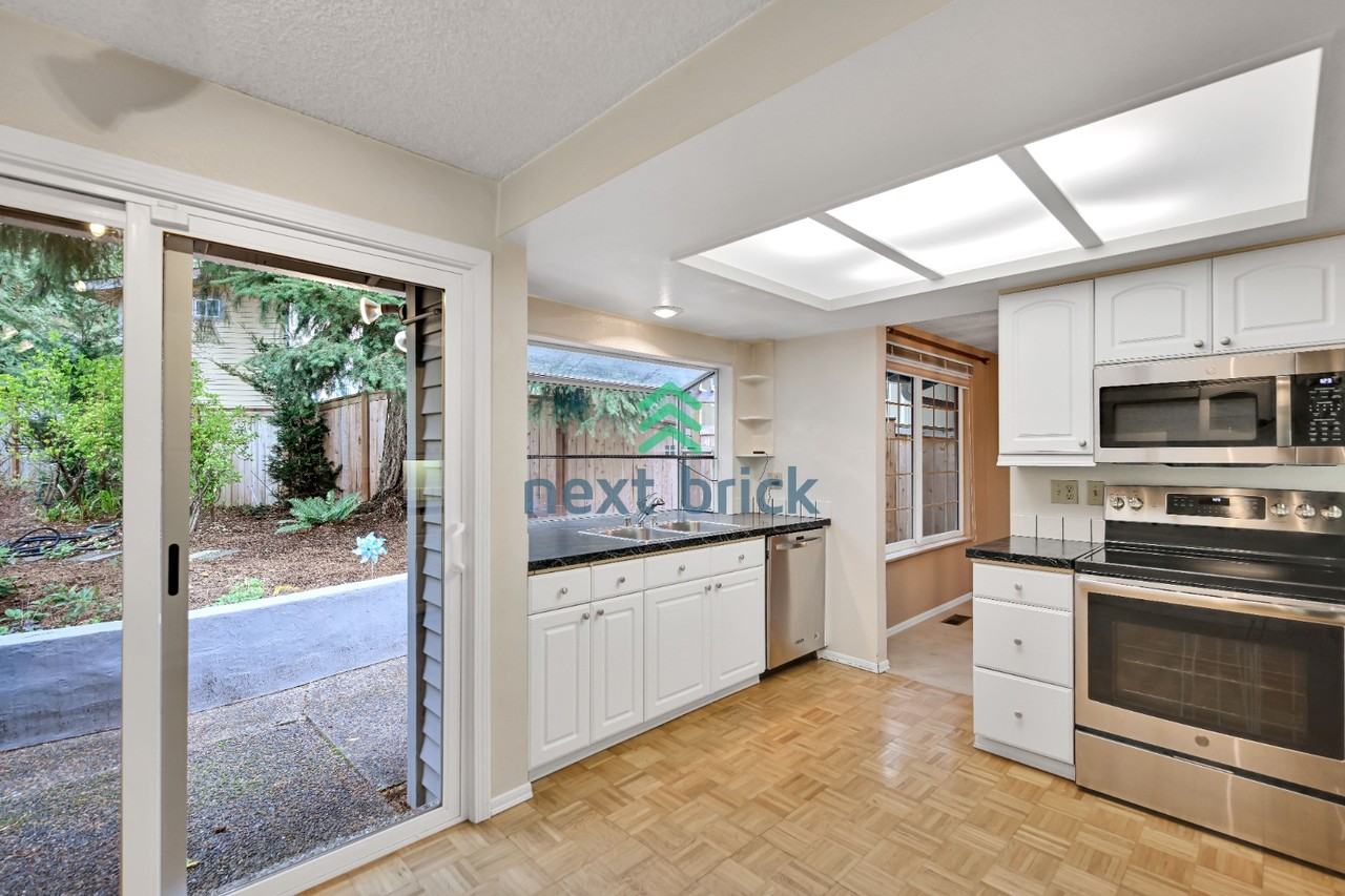 10916 166th Pl Ne - Photo 5 of 25