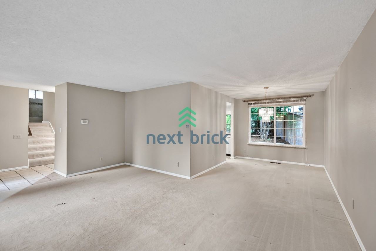 10916 166th Pl Ne - Photo 7 of 25