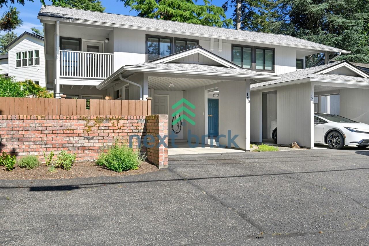 100 108th Ave Se - Photo 2 of 31