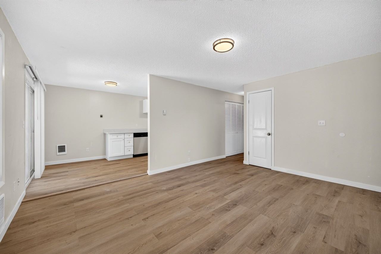 8215 Luzader Ln Sw #8215 - Photo 5 of 21