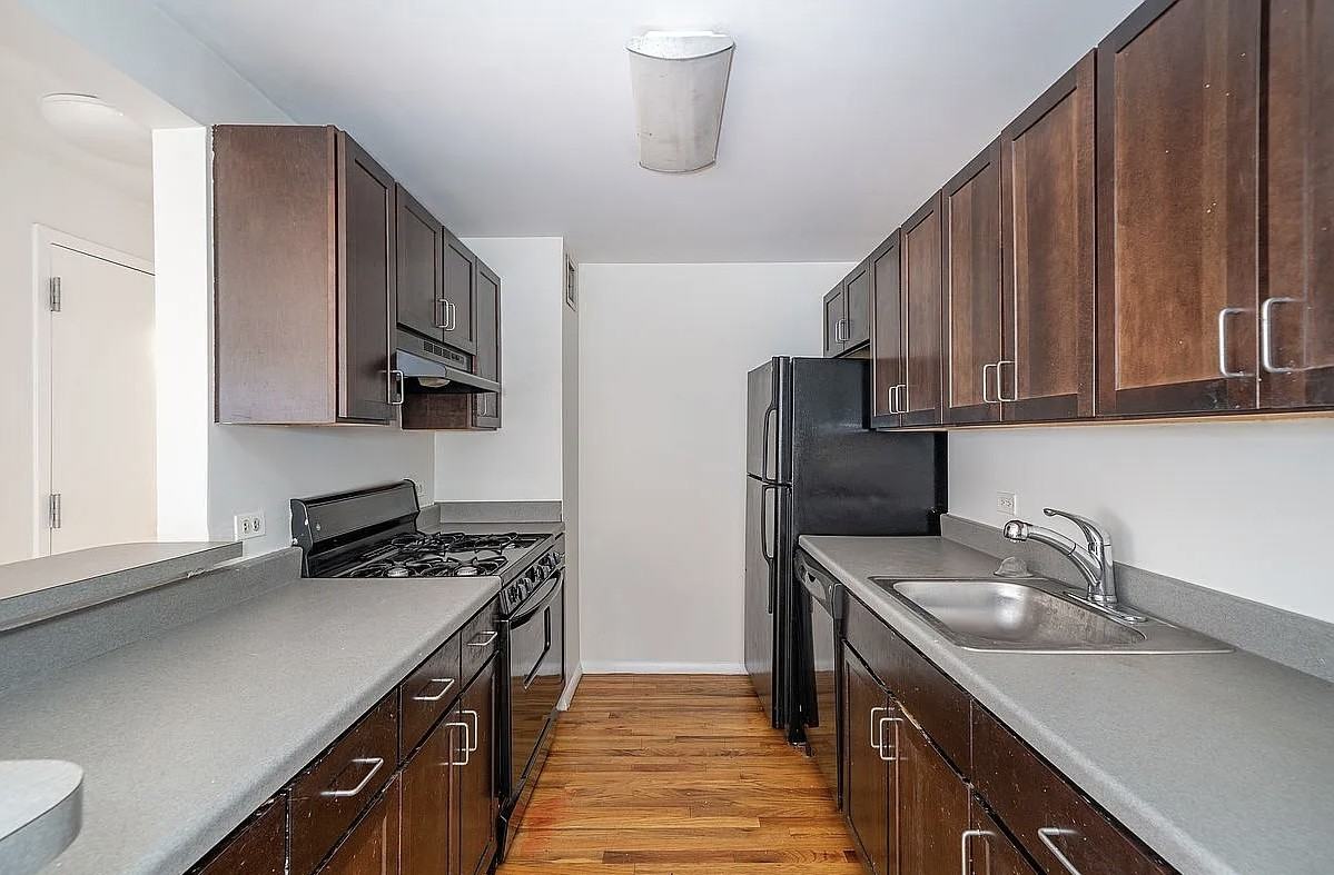 150 Featherbed Ln #3D - Photo 4 of 9