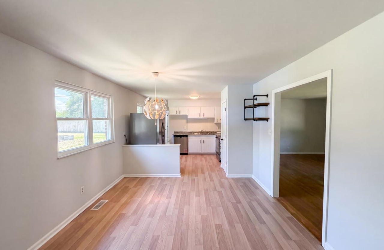 2883 S Wollenweber Rd - Photo 4 of 17