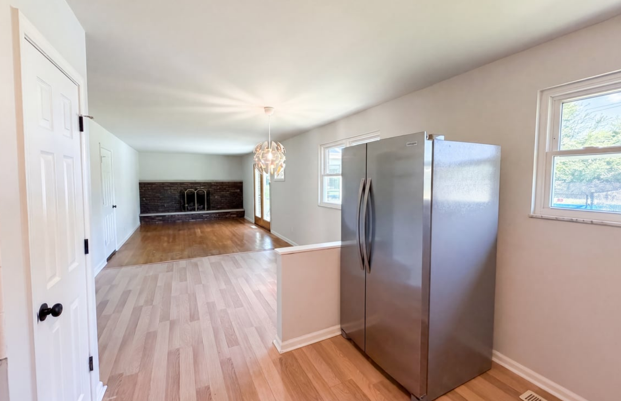 2883 S Wollenweber Rd - Photo 5 of 17