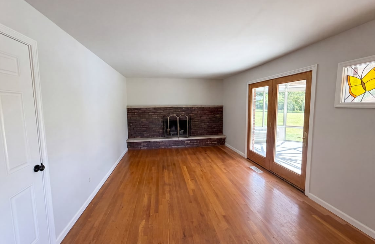 2883 S Wollenweber Rd - Photo 7 of 17