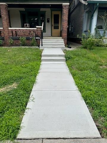 1624 Pleasant St #1624 - Photo 2 of 12