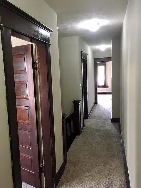 1624 Pleasant St #1624 - Photo 4 of 12