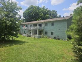 104 Mark Twain Cir #B - Photo 1 of 1