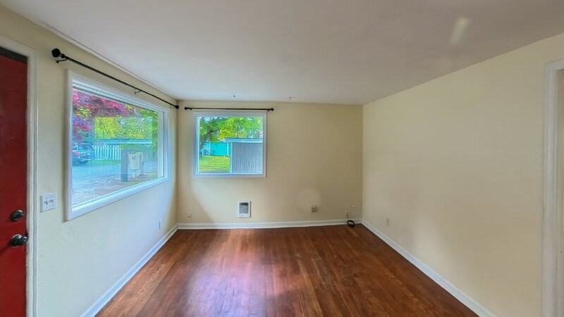 529 Madison St #2 - Photo 4 of 11