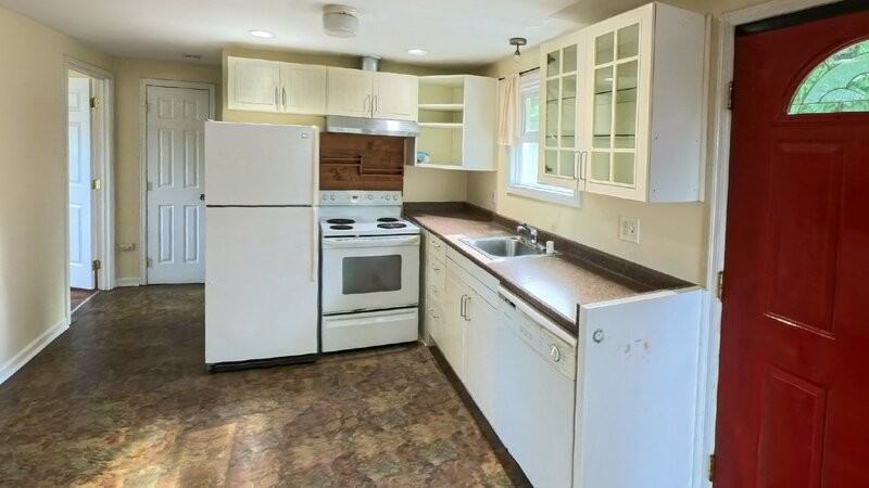 529 Madison St #2 - Photo 6 of 11