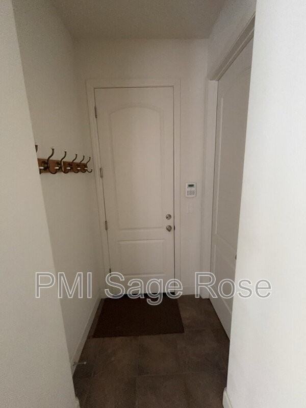 7741 Shalestone Way - Photo 6 of 37
