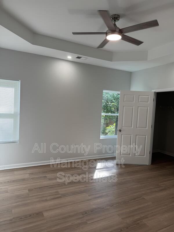 5111 Spalding Ave - Photo 7 of 12