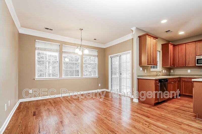 3533 Claremont St - Photo 5 of 27