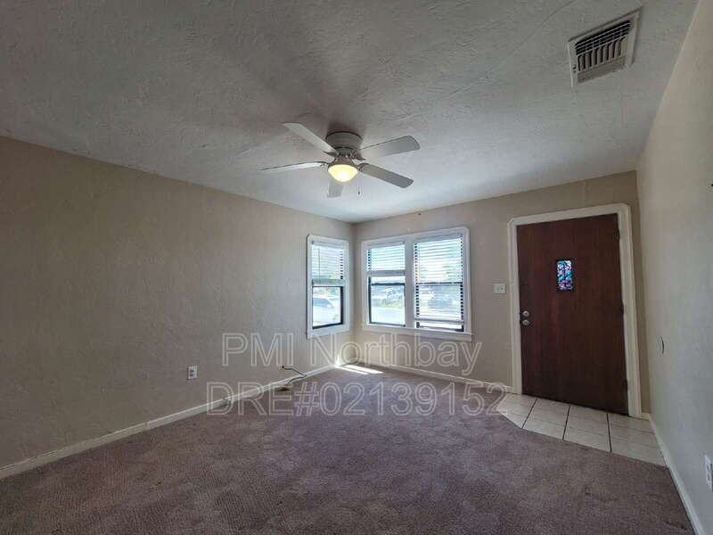 225 Madison St - Photo 3 of 12