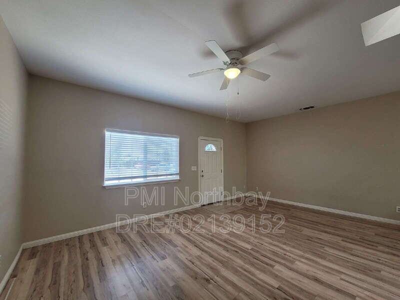 225 Madison St - Photo 5 of 12