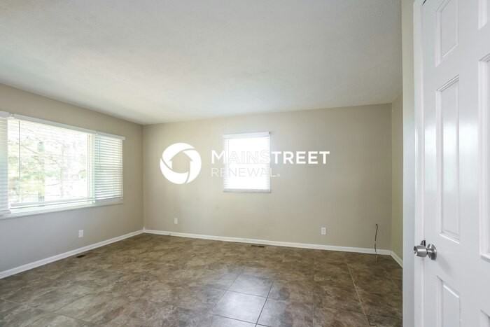 5127 Victoria Rd - Photo 5 of 17