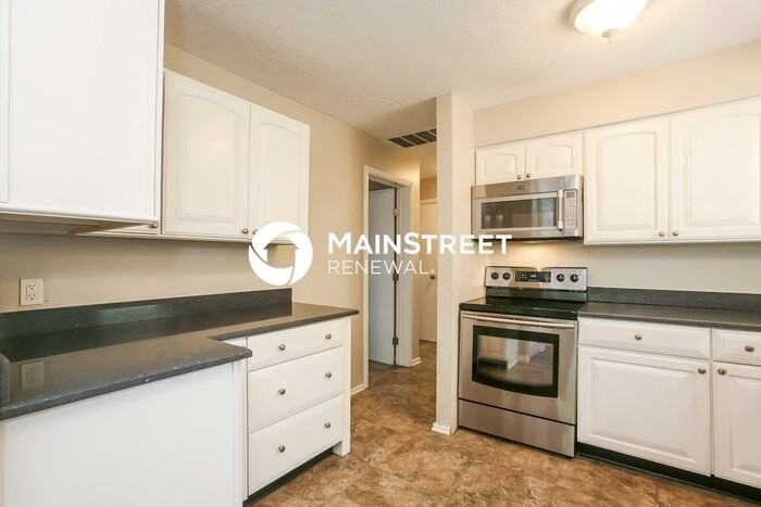 5127 Victoria Rd - Photo 6 of 17