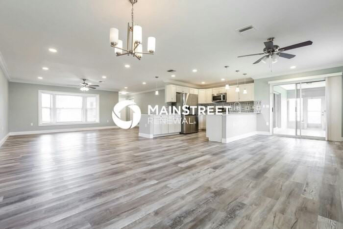 4029 Holin Ln - Photo 4 of 16