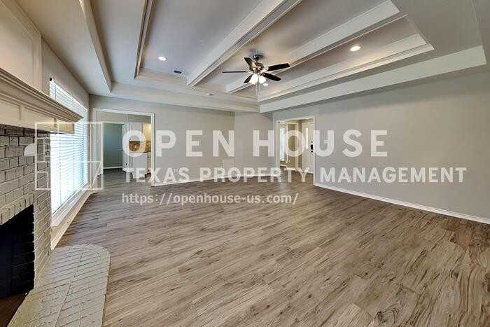 1114 Wilshire Dr - Photo 4 of 20