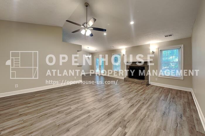 213 Brolley Woods Dr - Photo 5 of 20