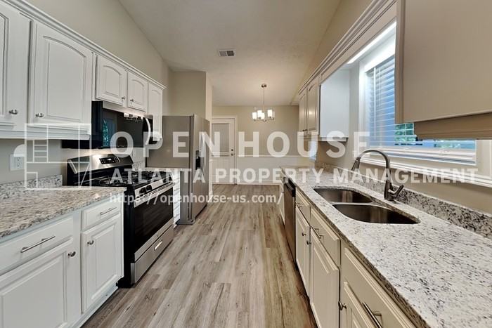 213 Brolley Woods Dr - Photo 6 of 20