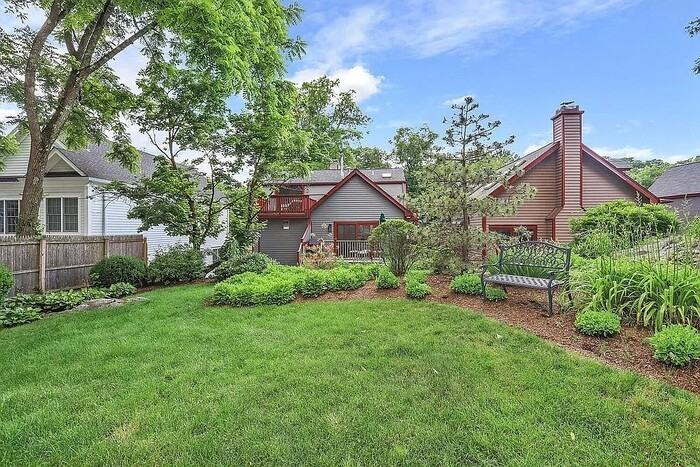 49 Indian Harbor Dr - Photo 3 of 21