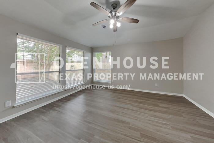 14515 Enola Dr - Photo 7 of 20