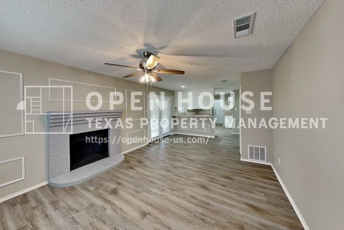 1301 Wren Dr - Photo 5 of 35