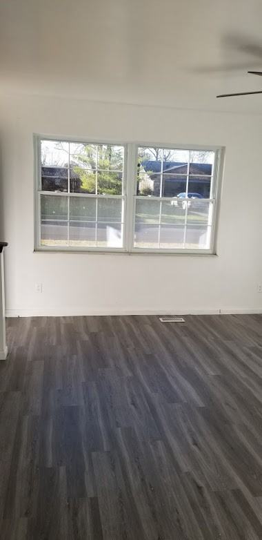 4315 Forestview Court - Photo 4 of 22