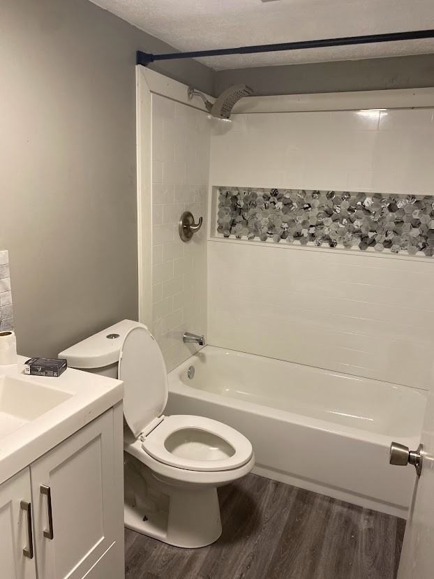 4976 Twin Woods Drive - Photo 5 of 11