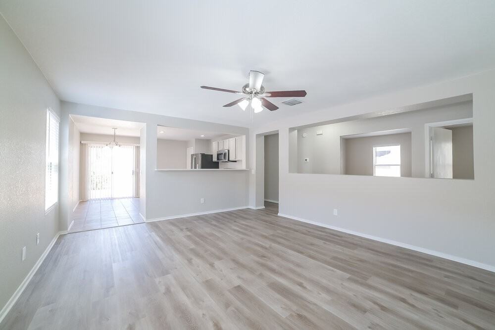 3847 E Hopseed Ln - Photo 3 of 16