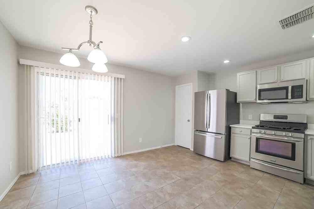 3847 E Hopseed Ln - Photo 4 of 16