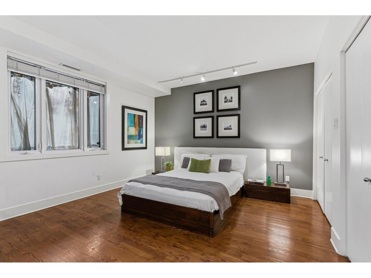 1400 Avenue Overdale #1 - Photo 3 of 14