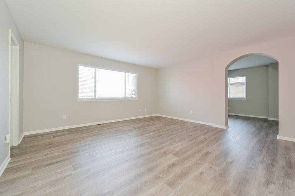 16131 Bluebonnet Dr - Photo 5 of 18