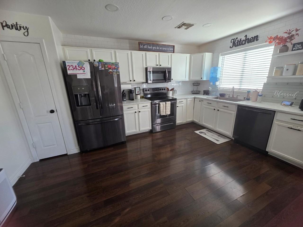 5266 S 236th Ave - Photo 7 of 20